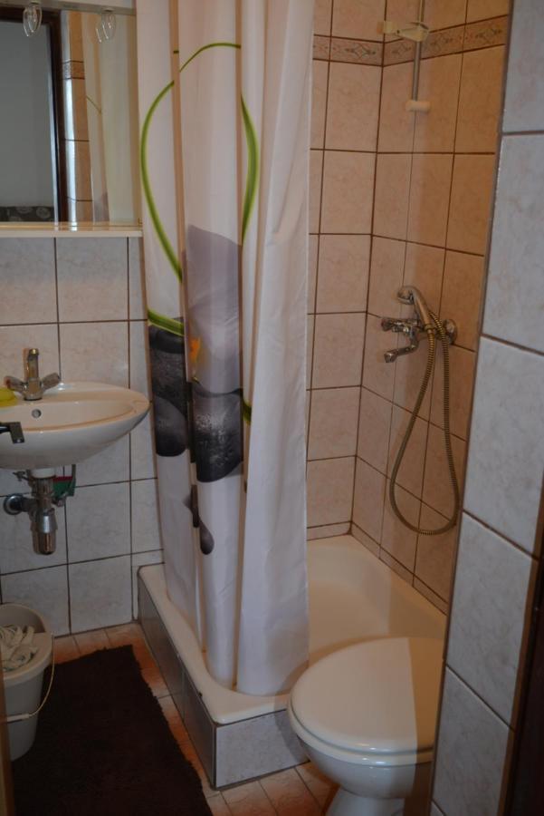 Apartmani Katica Kornić Buitenkant foto